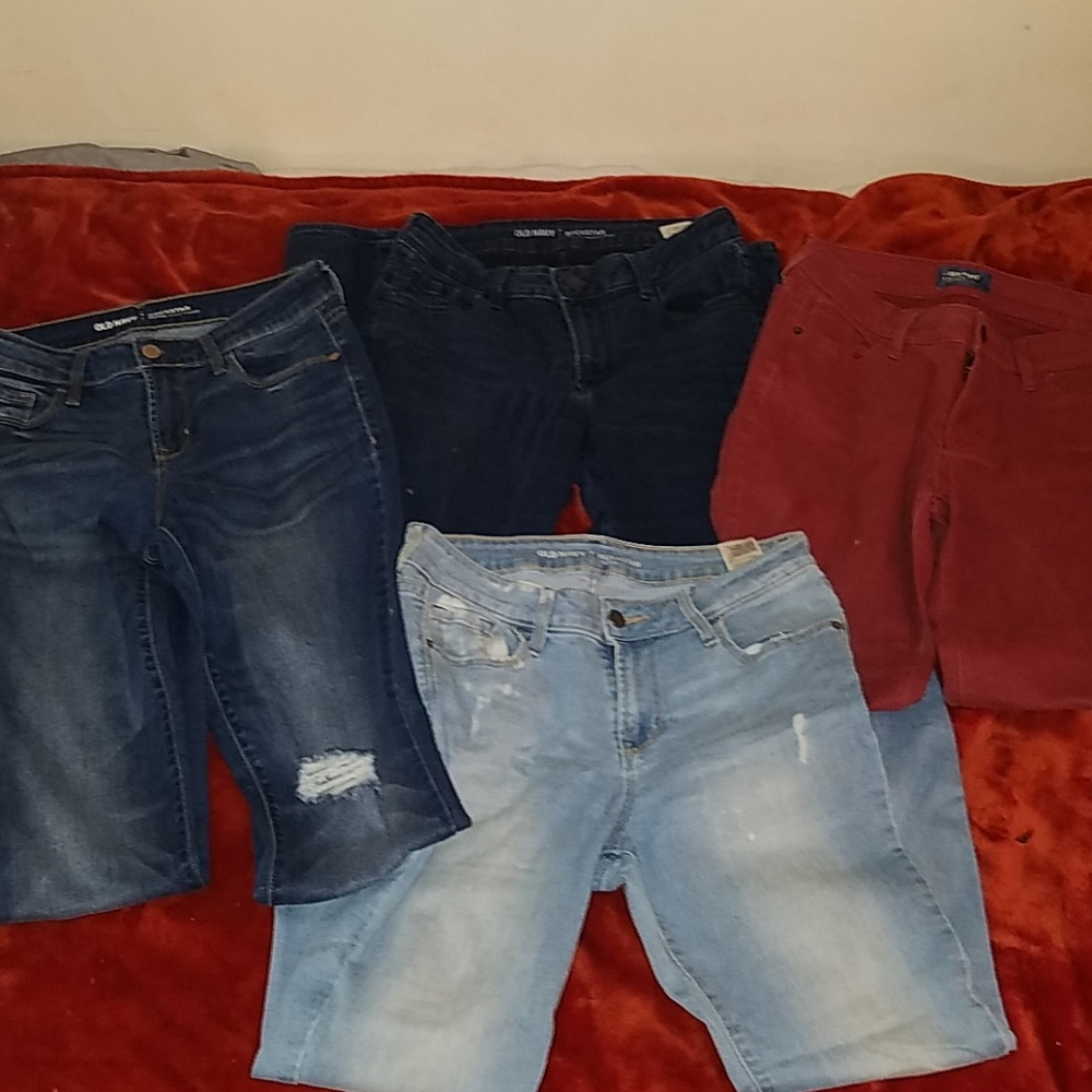 Bundle of midrise rockstar skinny jeans